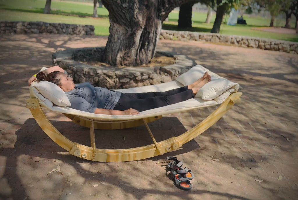 Hamaca Mecedora Individual (Plegable) – Tu Espacio de Descanso